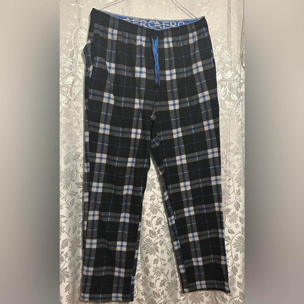 Aeropostale Men’s Plaid Fleece Pajama Pants Size L Black Blue.